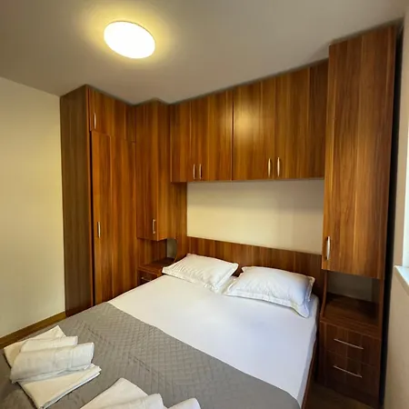 Petra Appartement *